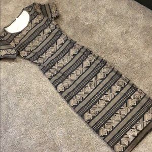 Interi short sleeve, maxi, black dress size small